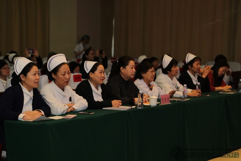 关爱女性、远离乳癌 内蒙古自治区人民医院庆祝三▪八妇女节系列活动——健康知识讲座
